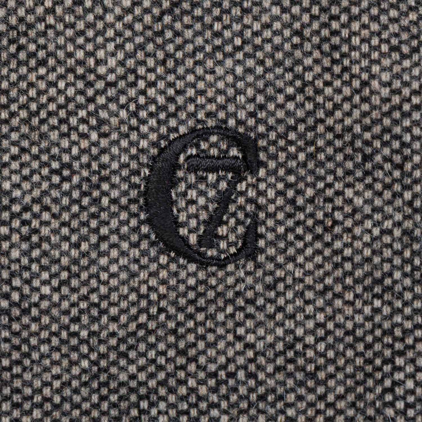 Brooklyn Tweed Black hundajakki