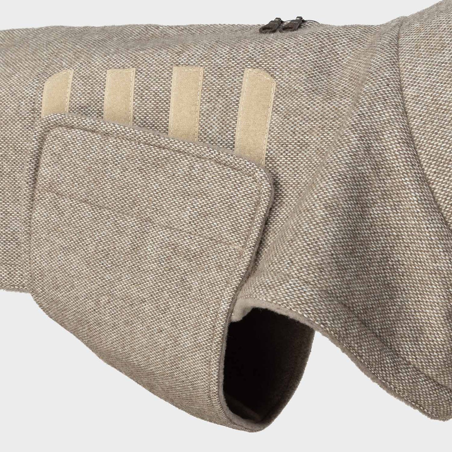 Brooklyn Tweed Beige hundajakki